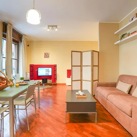 Apartment Loft Foscolo Open Space Turin