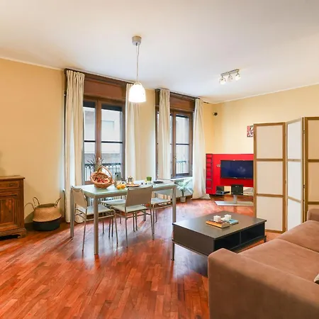 Loft Foscolo Open Space Apartment Turin